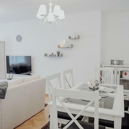 Apartman M5 Ðakovo Exteriör bild